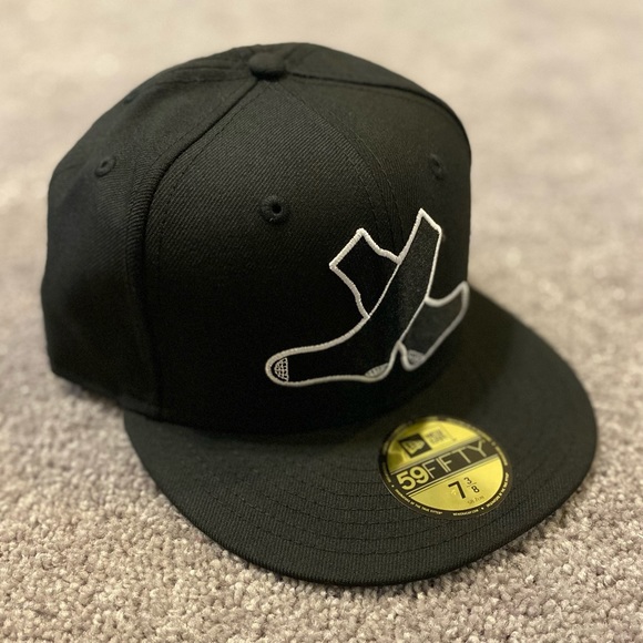 New Era 59FIFTY - Chicago White Sox “Alternate Logo” - 7 ⅜ - Picture 2 of 4
